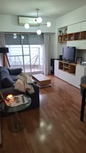 3 AMBIENTES FRENTE BALCON !!! 2 BAÑOS !!!