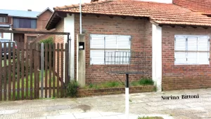PH AL FRENTE CON ENTRADA DE AUTO SIN EXPENSAS