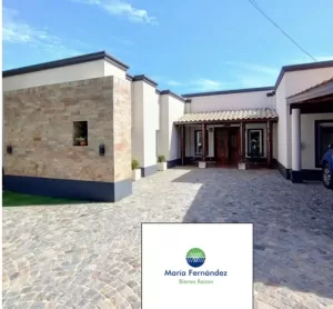 CASA EN VENTA EN CLUB DE CAMPO LAS PERDICES