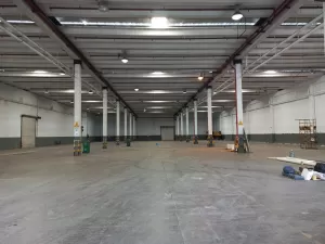 Importante Nave 5200 m2 en Predio Industrial