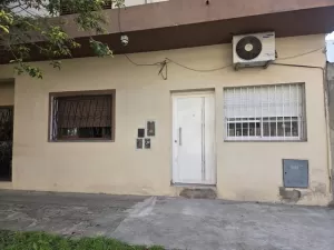 DEPARTAMENTO 2 AMB CON PATIO SIN EXPENSAS VILLA BOSCH