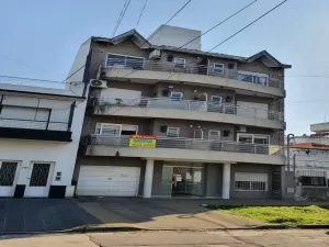MONOAMBIENTE EQUIPADO CONTRAFRENTE VILLA BOSCH