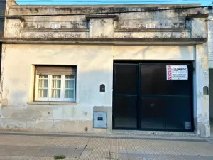 VENTA - CASA CENTRICA