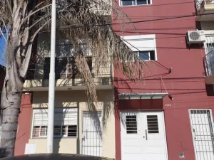DEPARTAMENTO 2 AMB CON BALCON MARTIN CORONADO