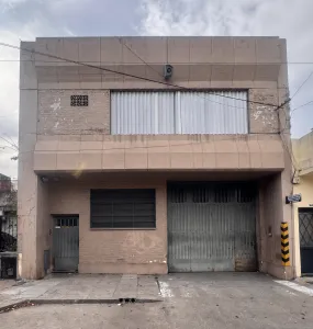 Galpon 452 m² en Alquiler en Caseros
