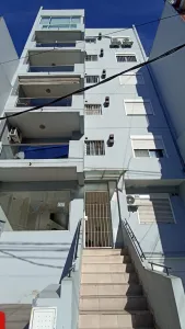 MONOAMBIENTE DIVIDIDO C/BALCON AL CONTRAFRENTE