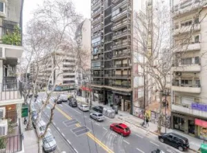 RECOLETA,SEMIPISO 3AMB,FRENTE,BALCON,LUMINOSO, EXCELENTE