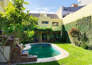 ESPECTACULAR CASA !!!EN  BELGRANO COMOEN UN COUNTRY